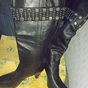 Black tall Italian leather boots